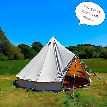 Dorset Glamping Fields Hotel Corfe Mullen Ngoại thất bức ảnh