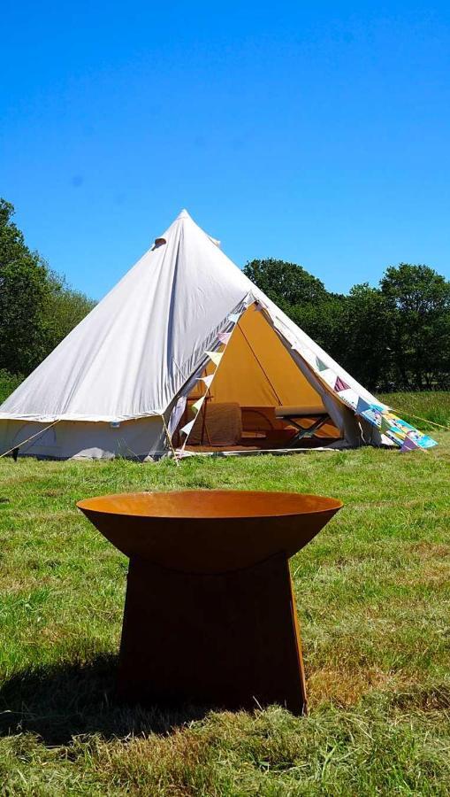 Dorset Glamping Fields Hotel Corfe Mullen Ngoại thất bức ảnh